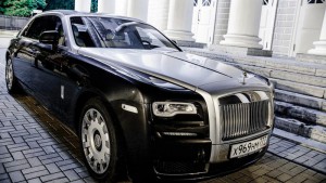 Rolls Royce Ghost 2016 аренда и прокат в Санкт-Петербурге