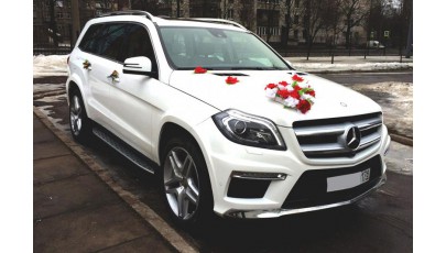 Mercedes GL, аренда и прокат внедорожника (джипа) в Санкт-Петербурге