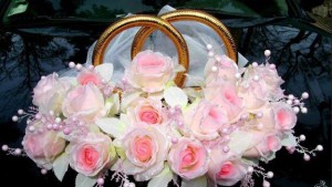 Украшение «Кольца с розовыми розами»