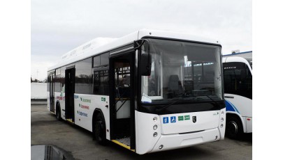 Низкопольный автобус (до 70 мест)