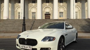 Maseratti Quattroporte GTS прокат и аренда в Санкт-Петербурге